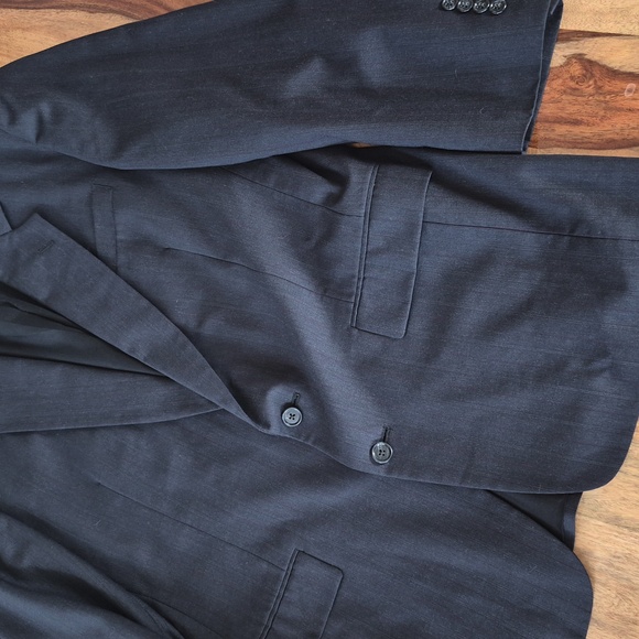 Austin Reed 100% Wool Two Button Blazer - Picture 8 of 17